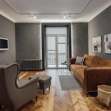 Apartment On Hnatiuka With Parking リヴィウ エクステリア 写真